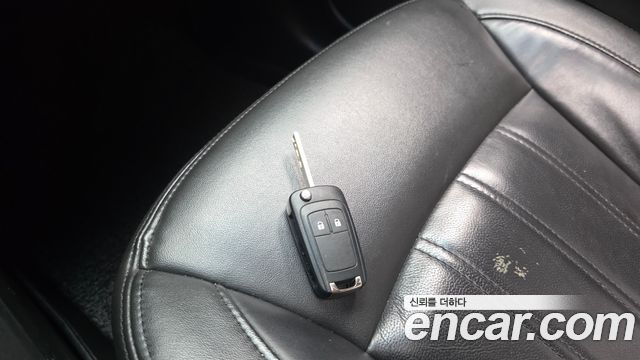 Chevrolet Orlando 2.0 Diesel LTZ Premium 2012 — фото 29
