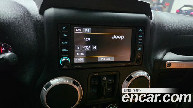 Jeep Wrangler (JK) 2.8 Diesel Rubicon 4Door 2015 — фото 14