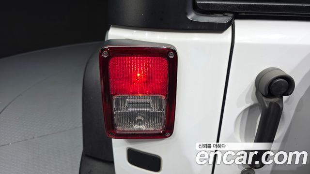 Jeep Wrangler (JK) 2.8 Diesel Rubicon 4Door 2015 — фото 23