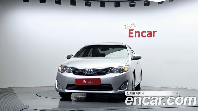 Toyota Camry Hybrid XLE 2013 — фото 3