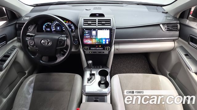 Toyota Camry Hybrid XLE 2013 — фото 7