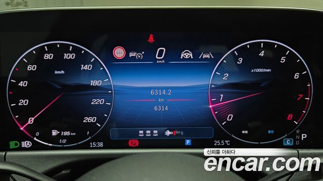 Mercedes-Benz E-Class (W214) E200 AMG Line 2026 — фото 8