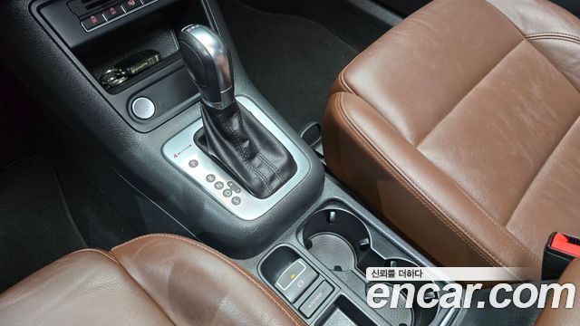 Volkswagen Tiguan 2.0 TDI  Premium 5N 2013 — фото 9