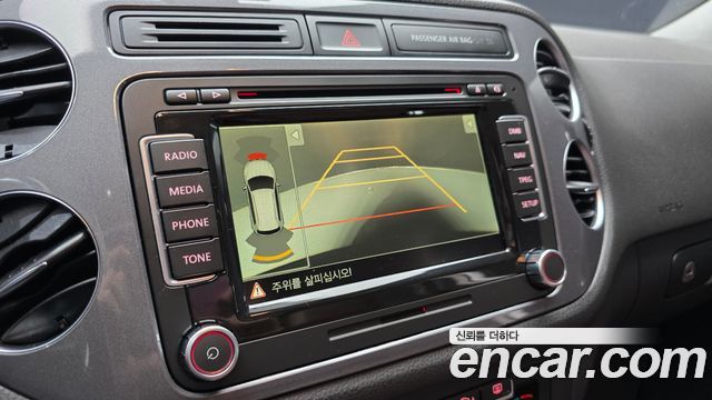 Volkswagen Tiguan 2.0 TDI  Premium 5N 2013 — фото 15