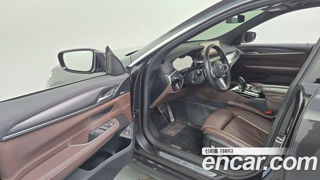 BMW 6 Series GT (G32) 620d M Sport 2023 — фото 10