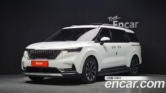 Kia Carnival (IV) Gasoline 9-Seater Signature
