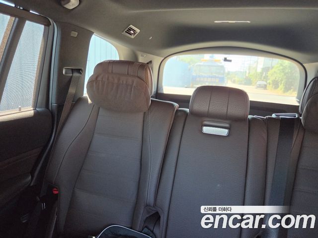 Mercedes-Benz GLS-Class (X167) GLS580 4MATIC AMG Line 2023 — фото 16