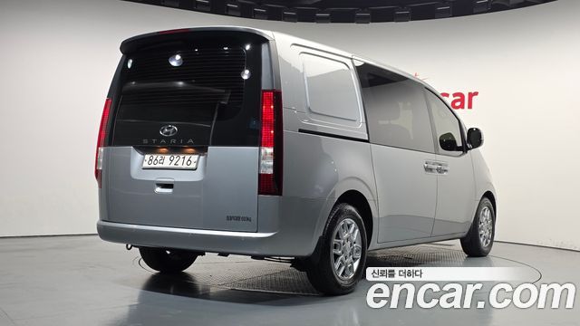 Hyundai Staria Cargo 5-Seater Modern 2022 — фото 2