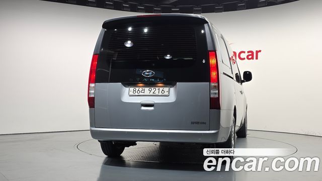 Hyundai Staria Cargo 5-Seater Modern 2022 — фото 4