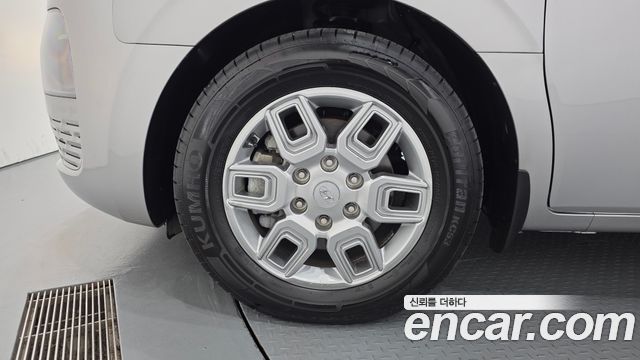 Hyundai Staria Cargo 5-Seater Modern 2022 — фото 5