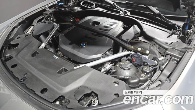 BMW 7 Series (G70) 740i sDrive M Sport 2023 — фото 6