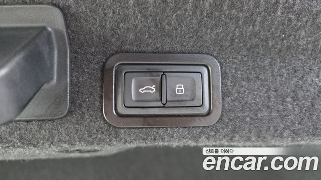 Audi A6 (C8) 40 TDI Quattro Premium 2021 — фото 30
