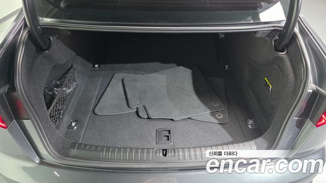 Audi A6 (C8) 40 TDI Quattro Premium 2021 — фото 31