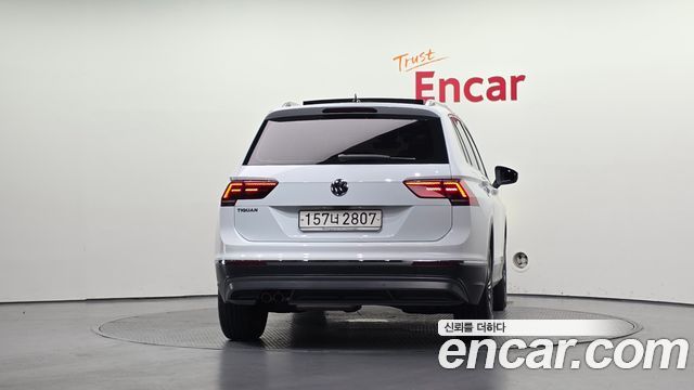 Volkswagen Tiguan (II) 2.0 TDI Prestige 2020 — фото 4
