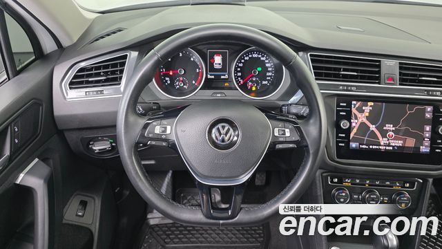 Volkswagen Tiguan (II) 2.0 TDI Prestige 2020 — фото 16
