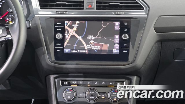 Volkswagen Tiguan (II) 2.0 TDI Prestige 2020 — фото 18