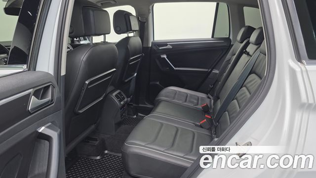 Volkswagen Tiguan (II) 2.0 TDI Prestige 2020 — фото 26