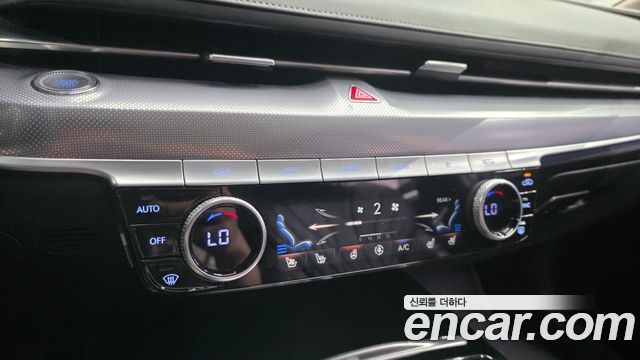 Genesis G80 (RG3) Gasoline 2.5 Turbo AWD 2021 — фото 32