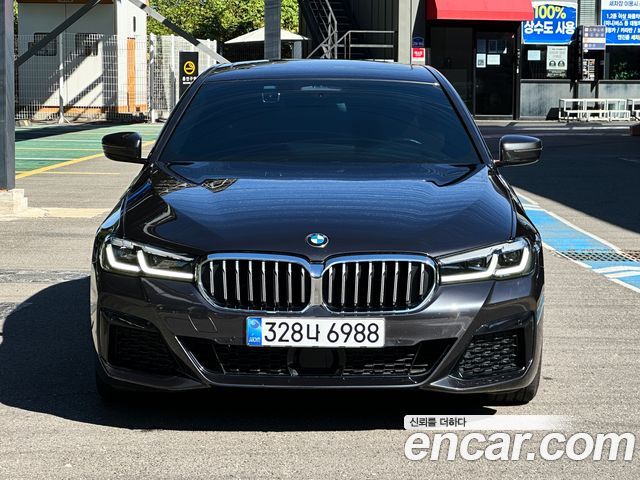 BMW 5 Series (G30) 520i M Sport 2022 — фото 3