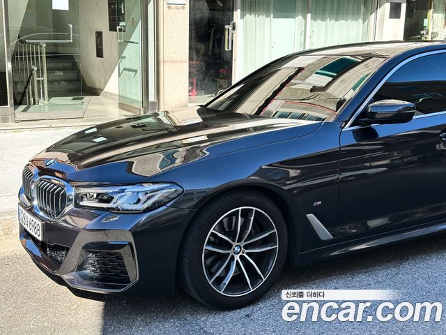 BMW 5 Series (G30) 520i M Sport 2022 — фото 5