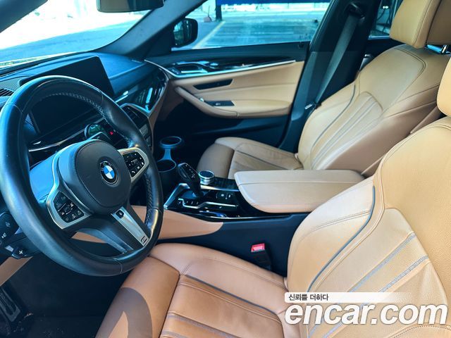 BMW 5 Series (G30) 520i M Sport 2022 — фото 9