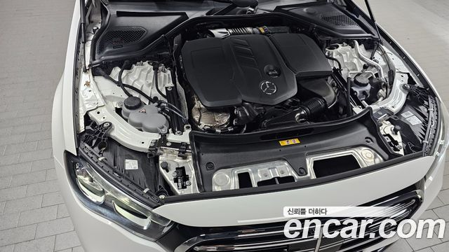 Mercedes-Benz E-Class (W214) E220d 4MATIC Exclusive 2024 — фото 6