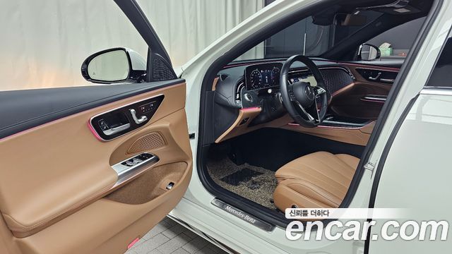 Mercedes-Benz E-Class (W214) E220d 4MATIC Exclusive 2024 — фото 10