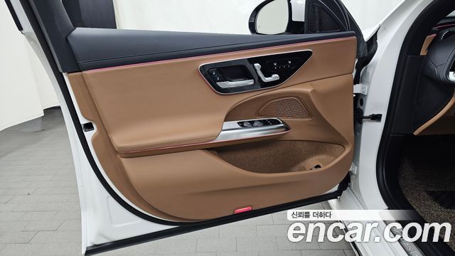 Mercedes-Benz E-Class (W214) E220d 4MATIC Exclusive 2024 — фото 24