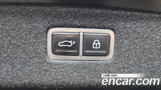 Genesis G90 (RS4) Gasoline 3.5 Turbo e-S/C AWD LWB 2023 — фото 18