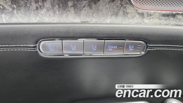Genesis G90 (RS4) Gasoline 3.5 Turbo e-S/C AWD LWB 2023 — фото 28
