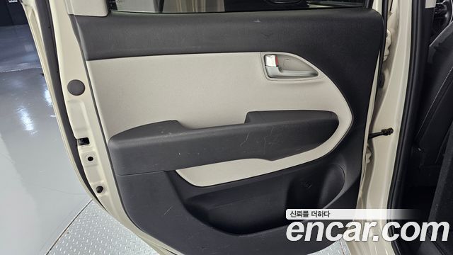 Kia Ray Van 2-Seater Prestige Special 2023 — фото 25