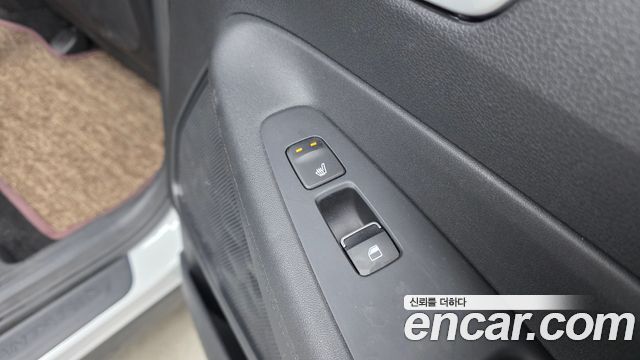 Hyundai Santa Fe HEV 1.6 2WD Exclusive 2022 — фото 19