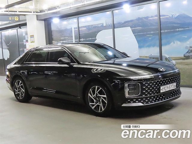 Hyundai Grandeur (GN7) 3.5 LPG 2WD (Taxi) Deluxe 2023 — фото 1