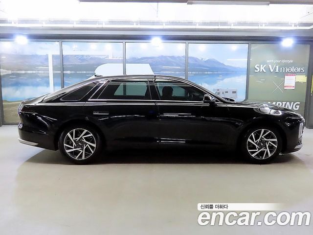 Hyundai Grandeur (GN7) 3.5 LPG 2WD (Taxi) Deluxe 2023 — фото 3