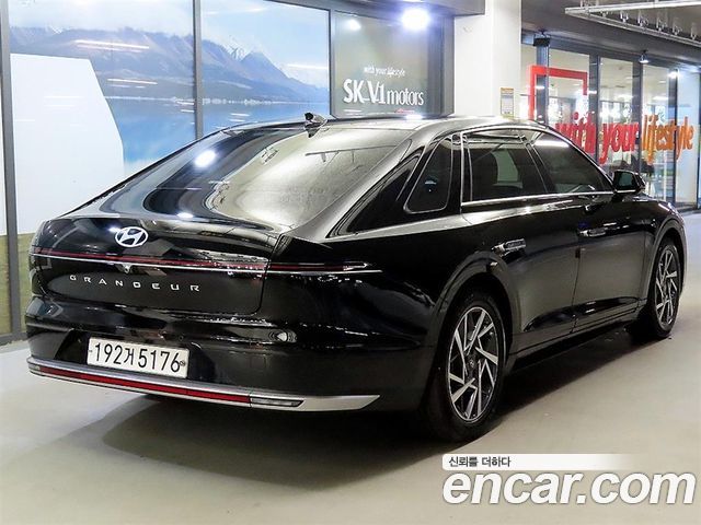 Hyundai Grandeur (GN7) 3.5 LPG 2WD (Taxi) Deluxe 2023 — фото 4