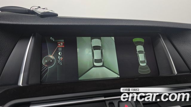 BMW 5 Series (F10) 528i xDrive 2014 — фото 14