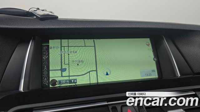 BMW 5 Series (F10) 528i xDrive 2014 — фото 16