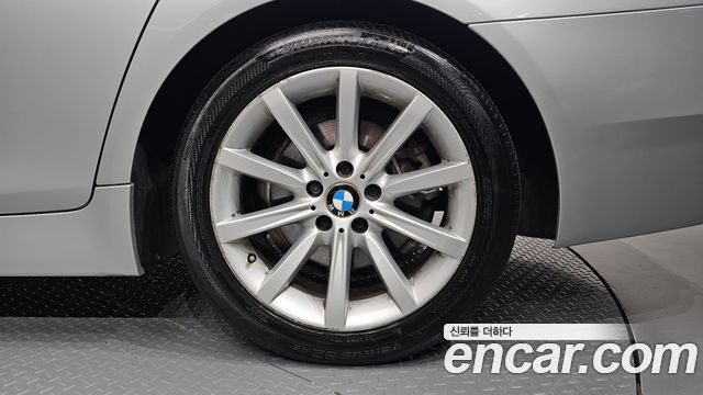 BMW 5 Series (F10) 528i xDrive 2014 — фото 21