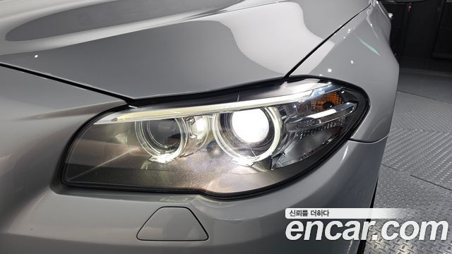 BMW 5 Series (F10) 528i xDrive 2014 — фото 22