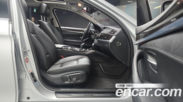 BMW 5 Series (F10) 528i xDrive 2014 — фото 26