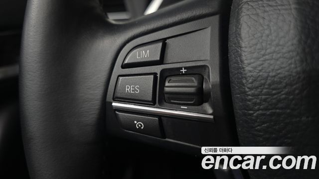 BMW 5 Series (F10) 528i xDrive 2014 — фото 29