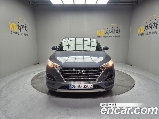 Hyundai Tucson Diesel 2.0 2WD Smart 2020 — фото 1