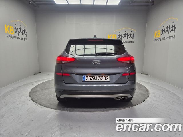 Hyundai Tucson Diesel 2.0 2WD Smart 2020 — фото 4