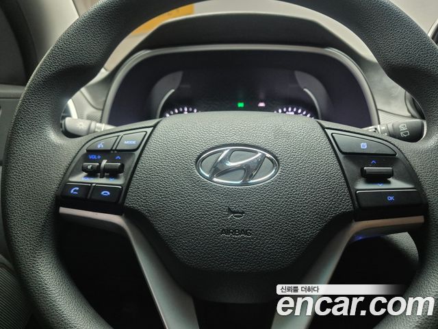 Hyundai Tucson Diesel 2.0 2WD Smart 2020 — фото 15