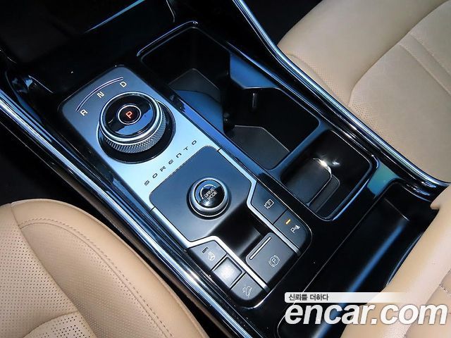Kia Sorento (IV) HEV 1.6 2WD Noblesse 2023 — фото 10