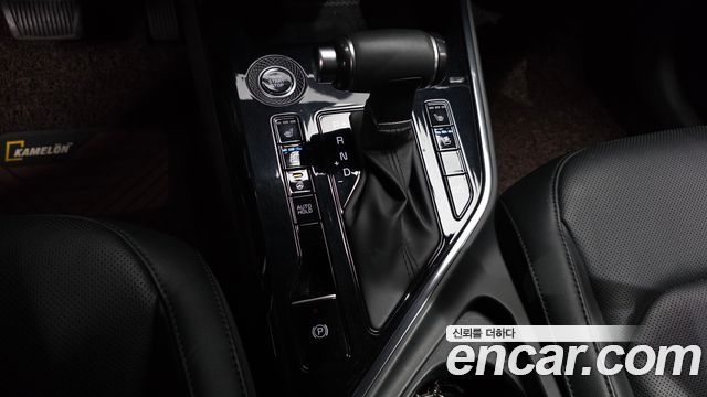 Kia Niro Prestige 2022 — фото 9