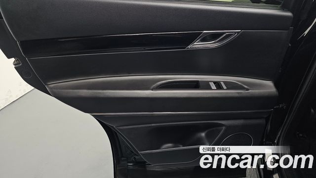 Genesis GV80 2.5T Gasoline AWD 2021 — фото 31