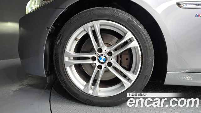 BMW 5 Series (F10) 530d xDrive M Aero Dynamic 2015 — фото 5