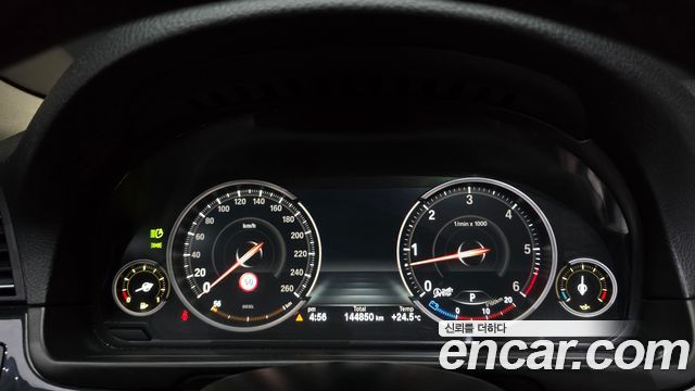 BMW 5 Series (F10) 530d xDrive M Aero Dynamic 2015 — фото 8