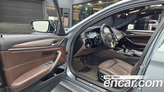 BMW 5 Series (G30) 520d M Sport Package Plus 2018 — фото 10